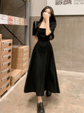 Elegant Party Casual Lady Long Dresses Retro Folds Puff Sleeves Fashionable Sexy Design Slimming Waist Green Dress 211-1-Outfit