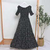 Small Broken Flower Dress Women's New Summer Korean Version Of The Holiday Wind Shoulder Tight In The Chest To Grow Cake