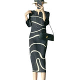 Folded Women's Line Dress Women Seven-Sleeved Small V-Neck Fashion Simple Temperament Commuting Long