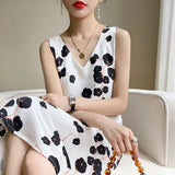 High-End Mulberry Silk Fashion All-Match Comfortable, Simple And Elegant Office Holiday Dyed Flower Suspender Skirt