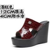 Leather Slope And Slippers Women Wearing Fashion Pine Cake Thick Bottom Fitting Room A Word Drag Anti-Slip High And Cow Skin Cold