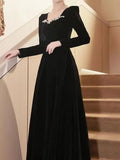 Chic Black Velvet Midi Dresses for Women 2023 New Autumn Vintage Fashion Evening Party Long Sleeve Female Clothing