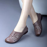 Women 2025 Spring And Autumn New Retro Soft Base Shallow Flat Bottom Anti-Slip Middle-Grade Mother Large Leather
