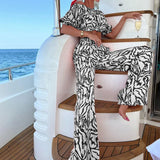 993 Spot Women's Wear Autumn 2025 New One-Line Shoulder Short-Sleeved Top Print Pants Suit Two