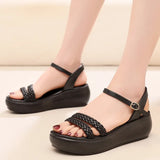 Braided Slope And Waterproof Table Beach Sandals Women's Summer Buckle Loose Cake Thick Soles Comfortable Casual Women's