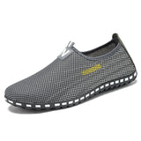 Casual Shoes New Spring Summer Breathable Mens Mesh Shoes Slip-On Style Shoes Men Fashion Sneakers Walking