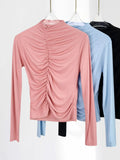 Zingj A Half-High Neck And Long-Sleeved Bottom Top With A High Stretch