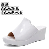 Comfortable Outside Slope And Slippers Women's Summer Fashion High-Heeling Waterproof Table Thick Bottom Pine Cake Cool Drag And Word