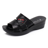 Women Slippers Genuine Leather Casual Slides Women Summer Shoes Retro Solid Mother Shoes Wedges Flip Flops