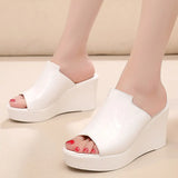 Comfortable Outside Slope And Slippers Women's Summer Fashion High-Heeling Waterproof Table Thick Bottom Pine Cake Cool Drag And Word