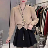 Year's Red V-Collar Lace Spliced Long-Sleeved Sweater Autumn And Winter 2023 New Short Style Thin Sweater